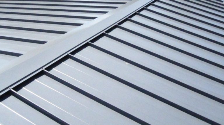 how long does a metal roof last, this standing seam roof pictures can last anywhere from 45-70 years