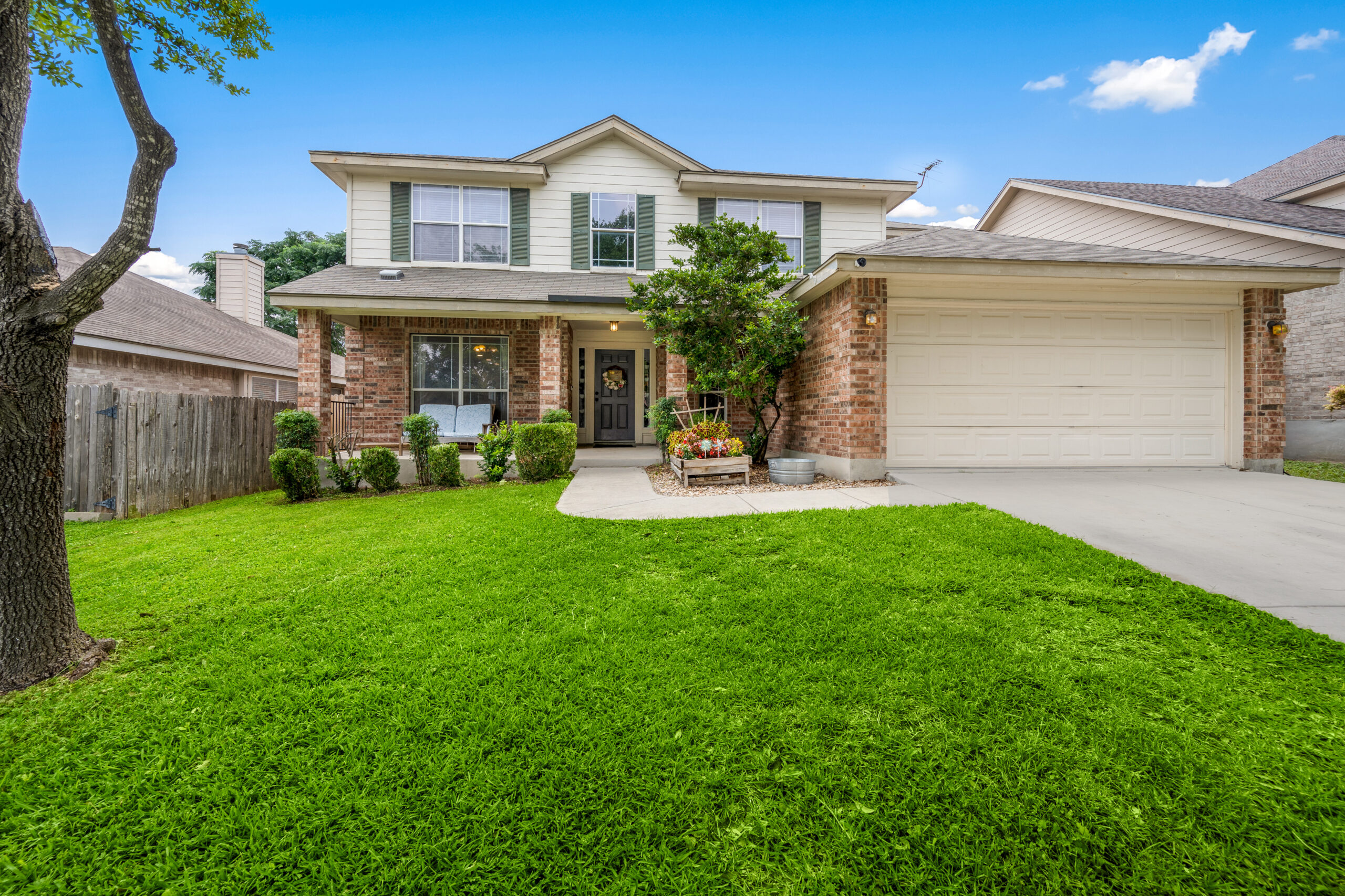 Brooklyn Center MN roofing company | Owl Roofing
