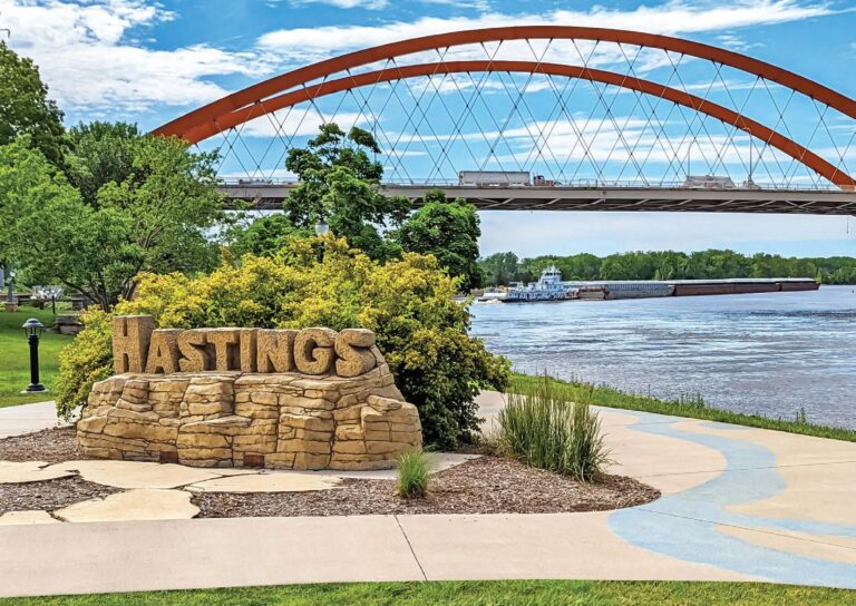Hastings Minnesota Roofing Companies, Best Top Roofers Contractors MN