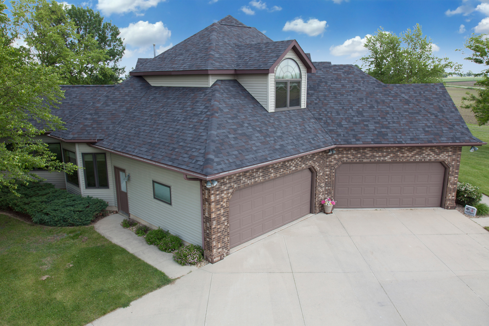 egacy-black-oak-marion-IA-malarkey-v3-minnesota-twin-cities
